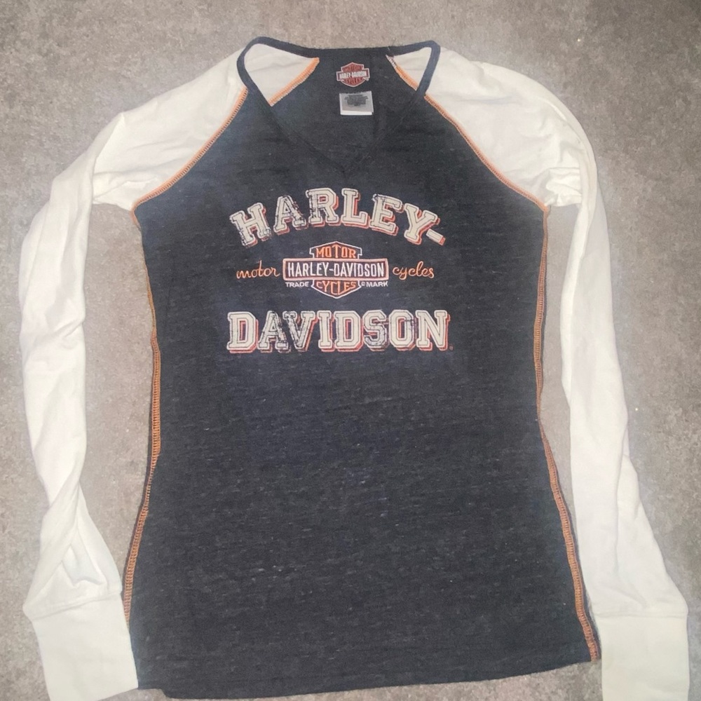 Harley Davidson women’s vneck long sleeve top